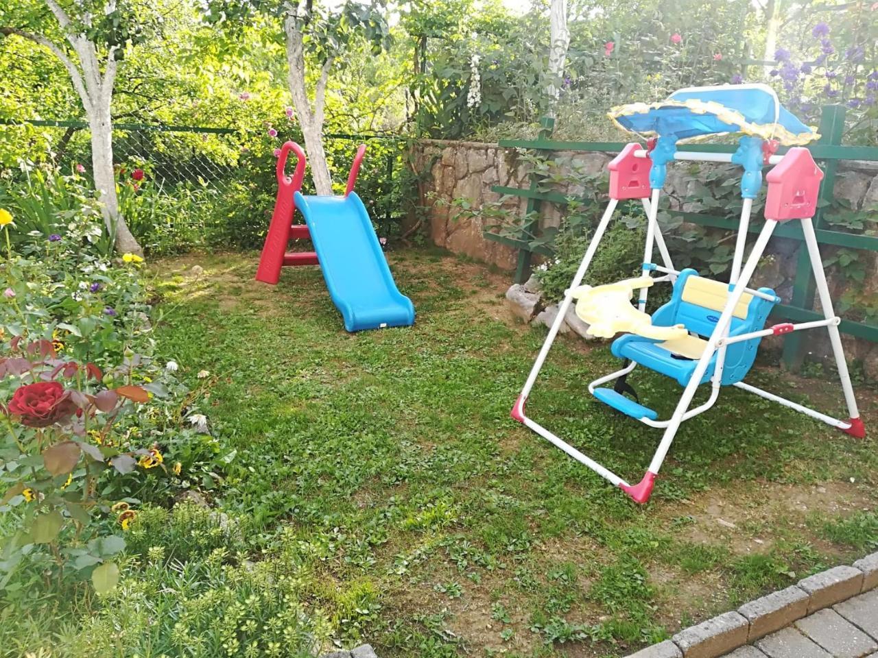 Apartment Bozic Врбовско Экстерьер фото